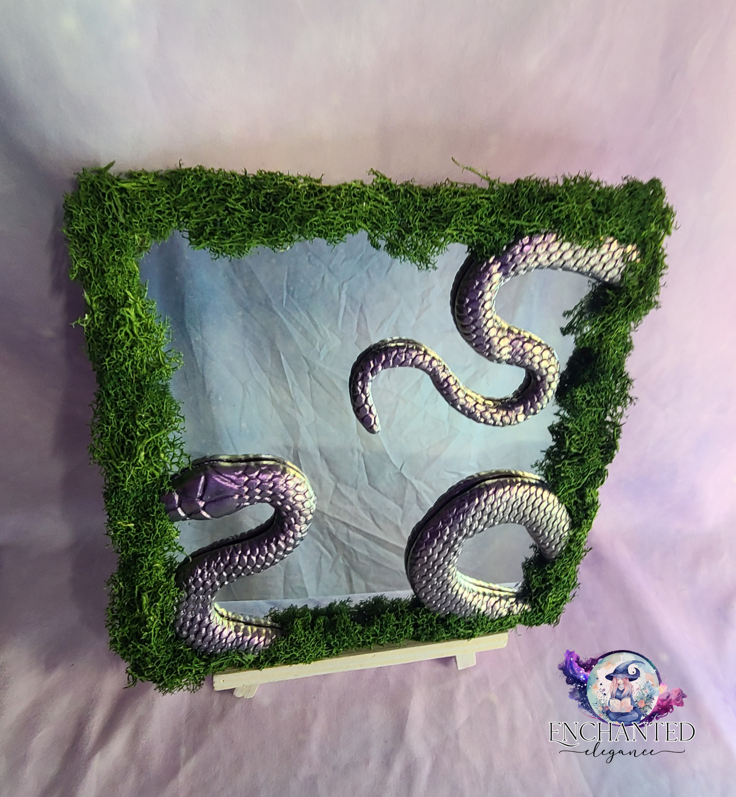 Serpent's Reflection Mirror